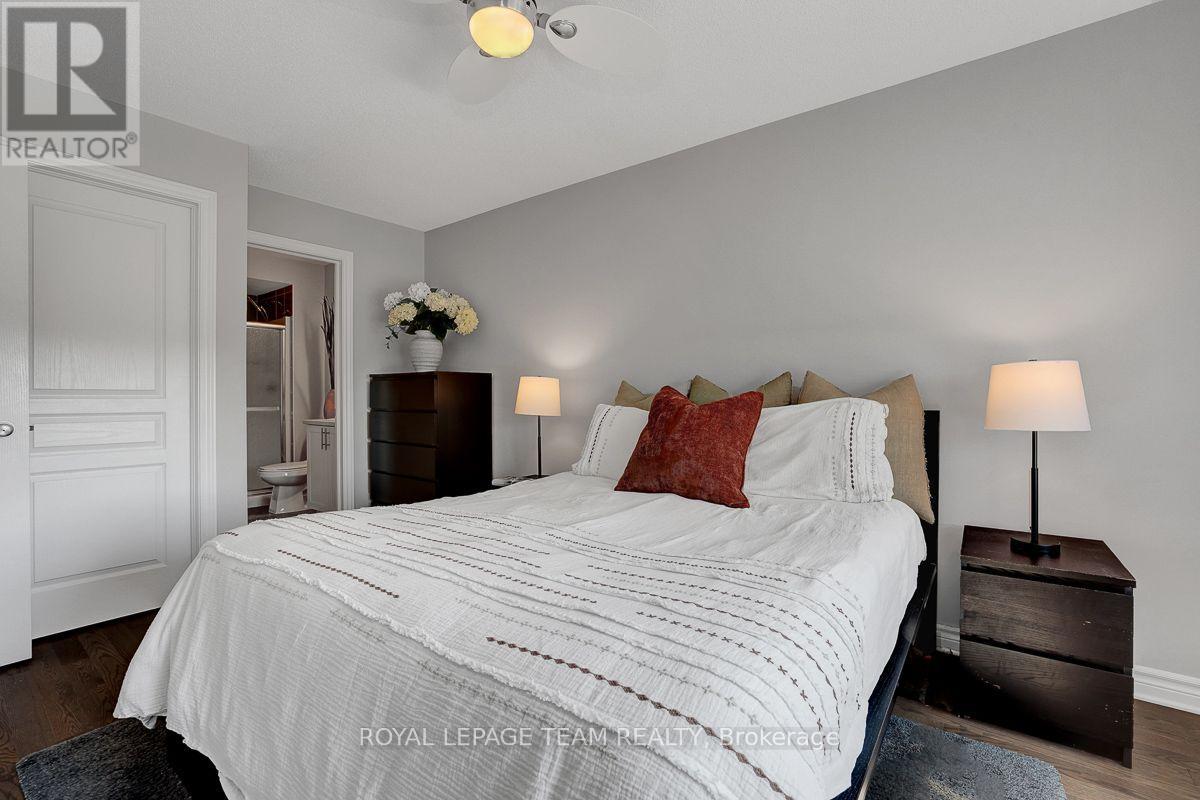 2 Bed, 3 Bath House for Sale in Ottawa – 206 LEATHER LEAF TERRACE, Ottawa – MLS# X13681610 - Image 25