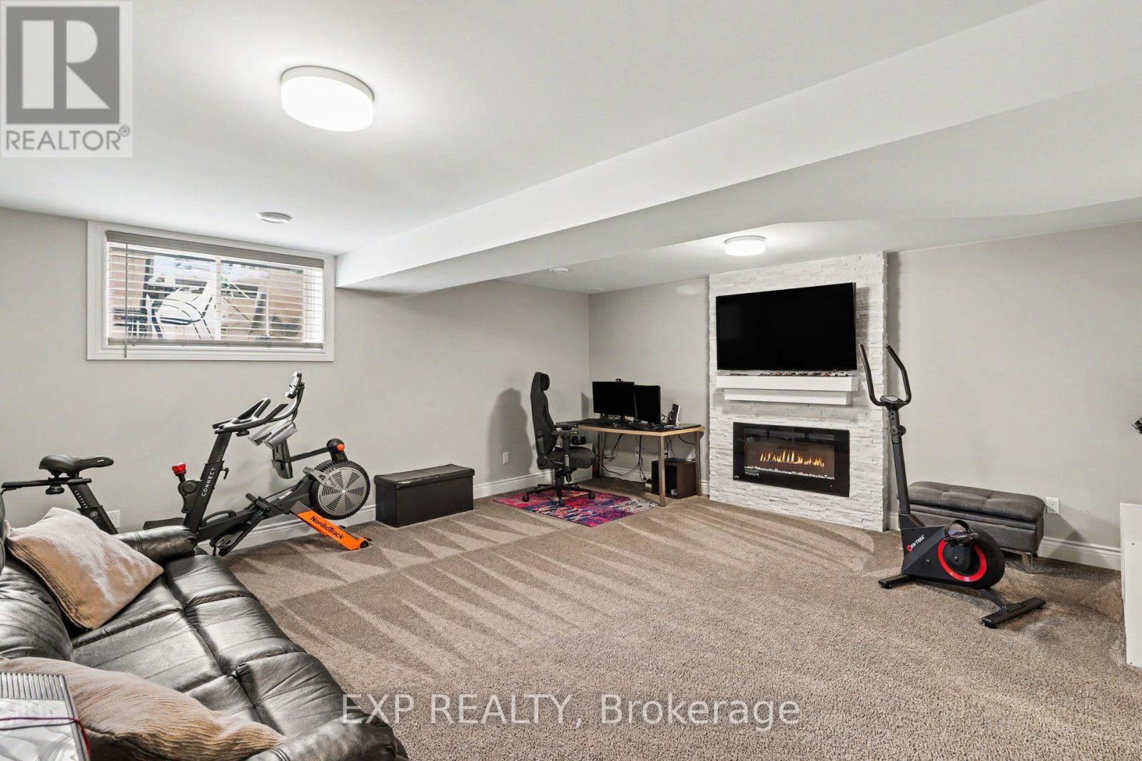 3 Bed, 4 Bath House for Sale in Russell – 138 SAINT MALO PLACE, Russell – MLS# X13681656 - Image 23