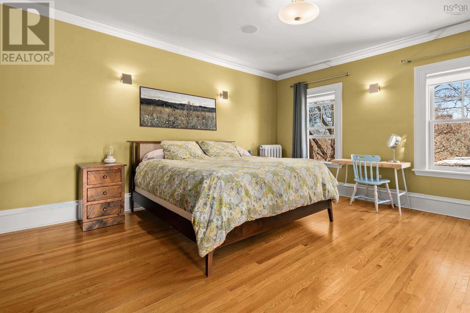 Property 32 of 49 of 1278 Queen Street