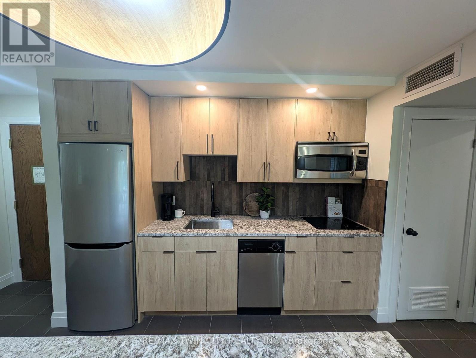 #52-105 1235 DEERHURST DRIVE - Image 8