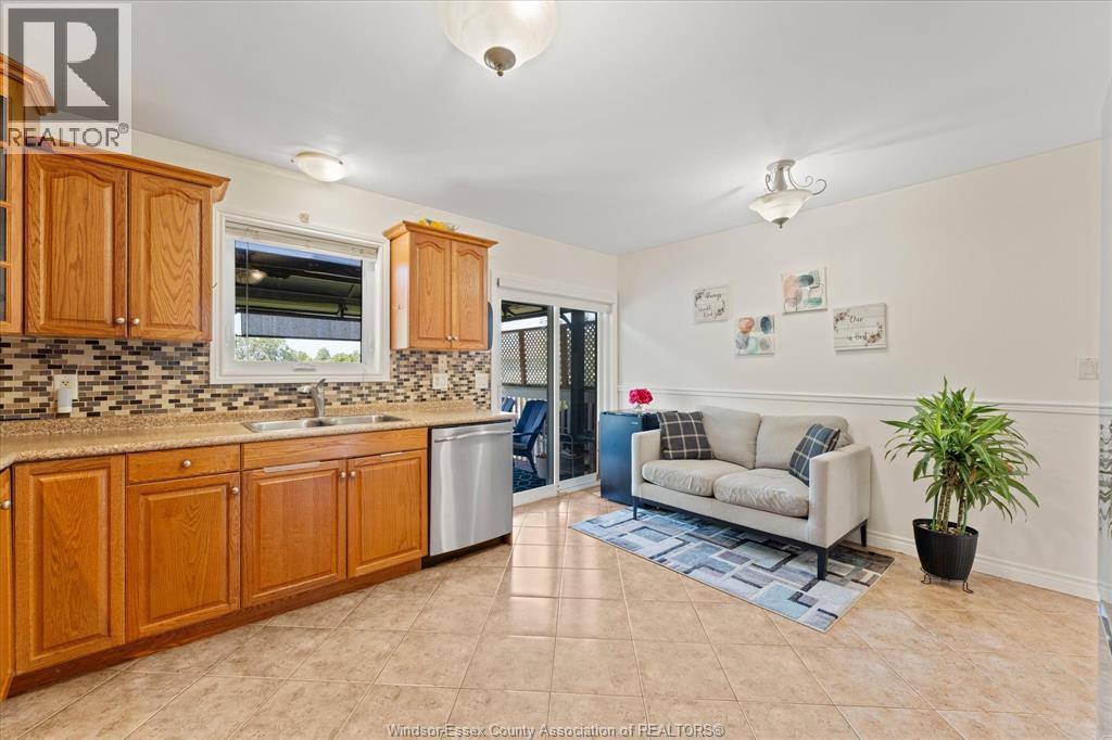 1469 MERIDIAN STREET - 16