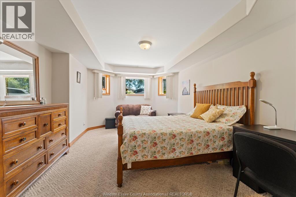 1469 MERIDIAN STREET - 30
