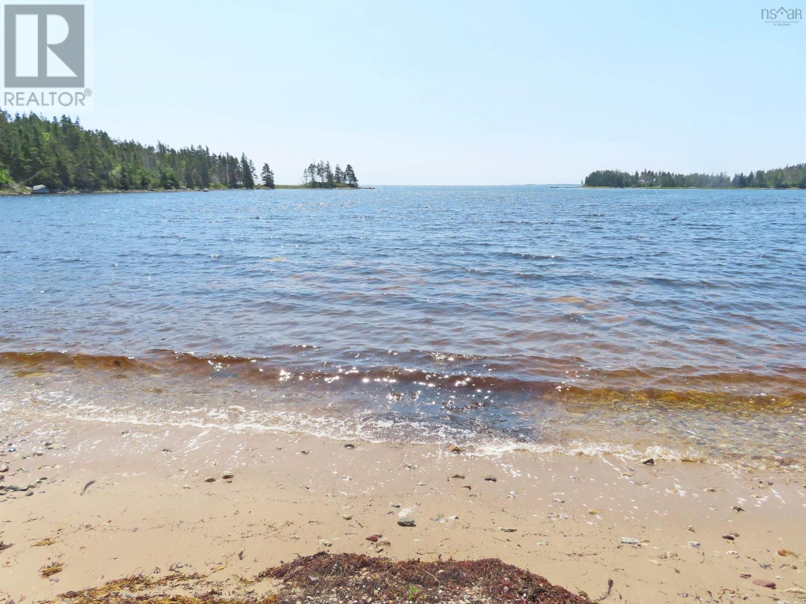 Property 18 of 49 of Lot 1 316 (Grovers Point) Highway