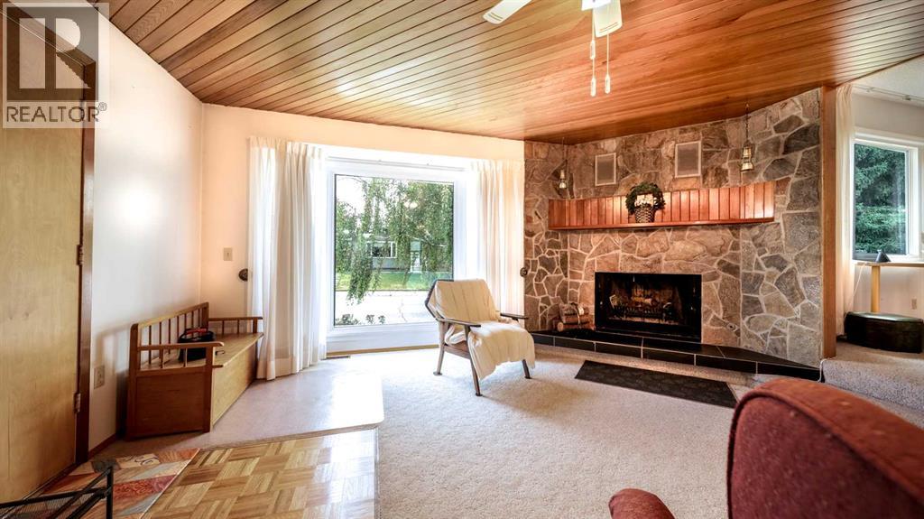 5015 Marchand Crescent NE - 5