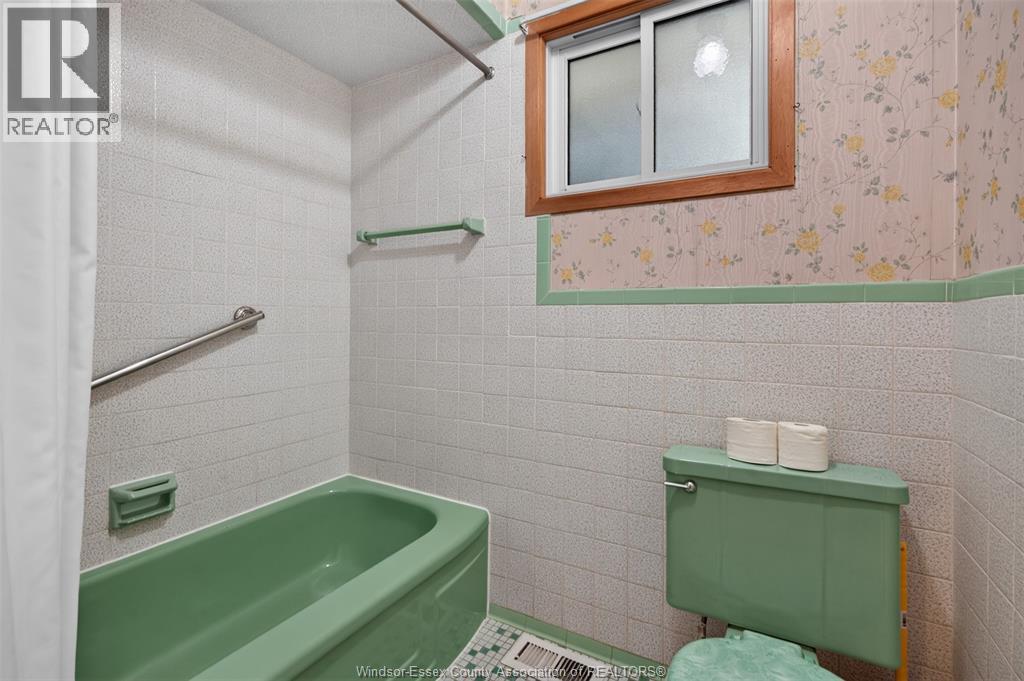 3477 ST PATRICK'S - Image 21