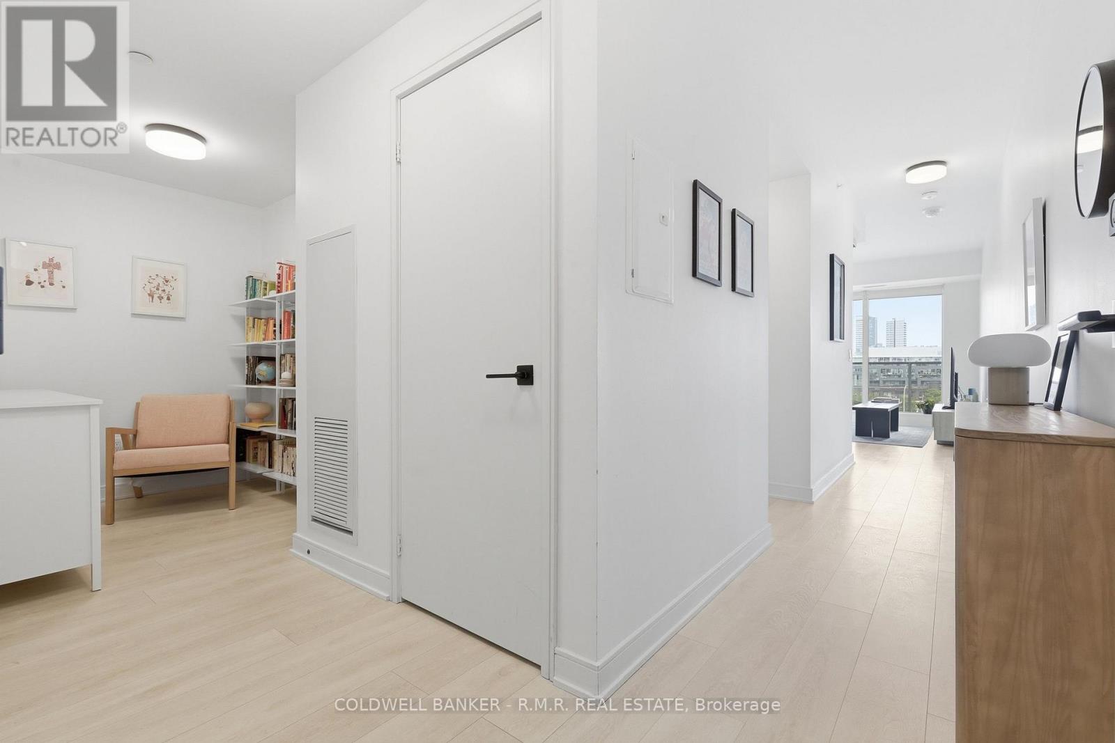 #815 60 TANNERY ROAD - Image 9