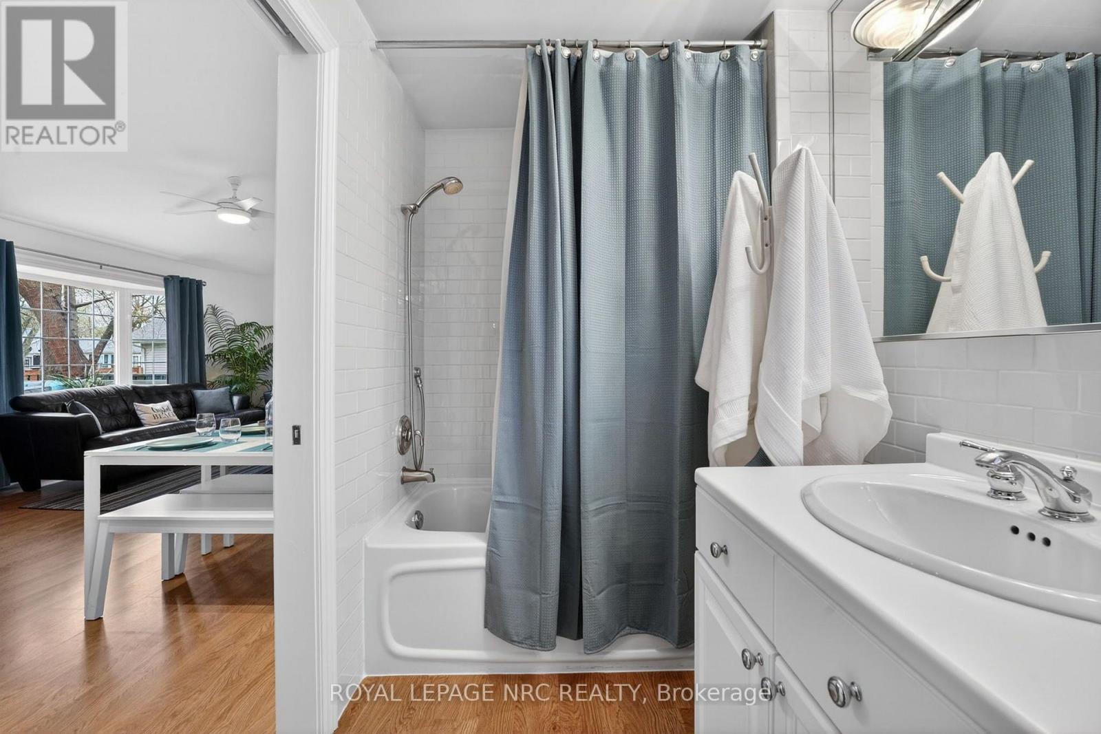 291 EASTWOOD AVENUE - 13