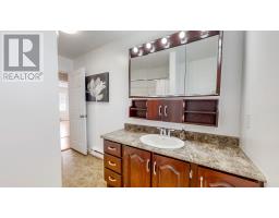 71 Michener Avenue thumbnail 15