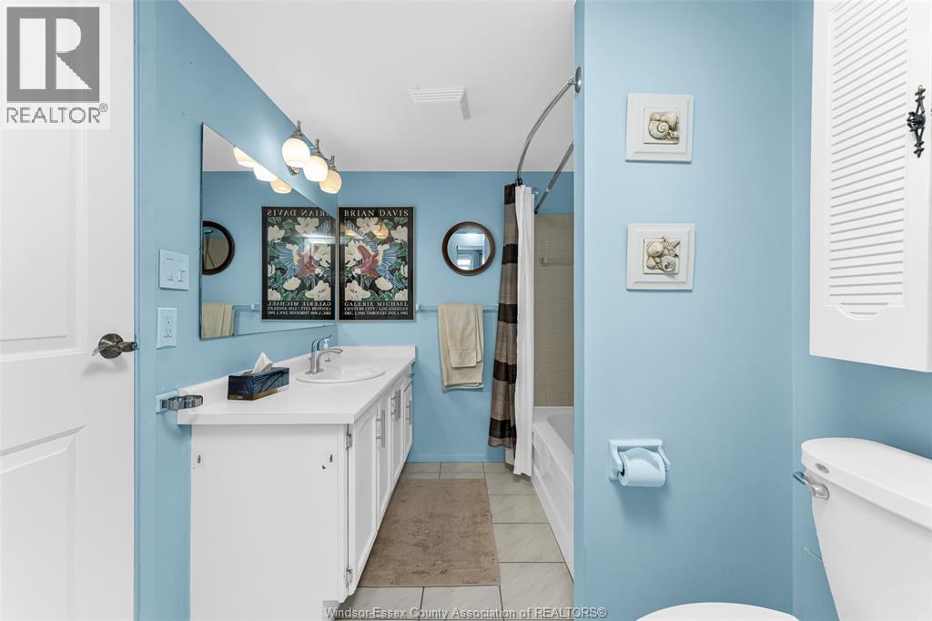 #1121E 9099 RIVERSIDE DRIVE East - 24
