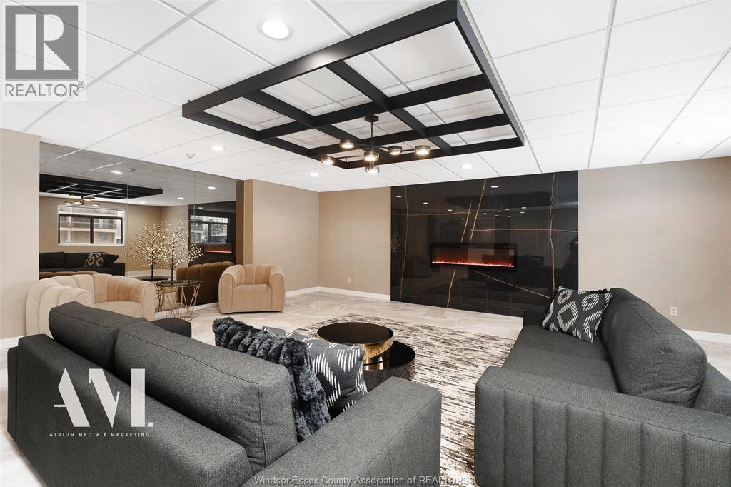 #1121E 9099 RIVERSIDE DRIVE East - 29
