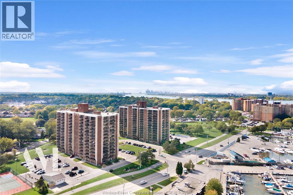 #1121E 9099 RIVERSIDE DRIVE East - Image 3