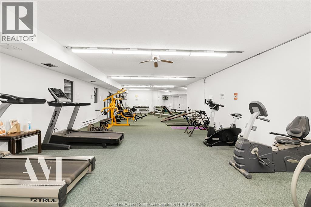 #1121E 9099 RIVERSIDE DRIVE East - 31