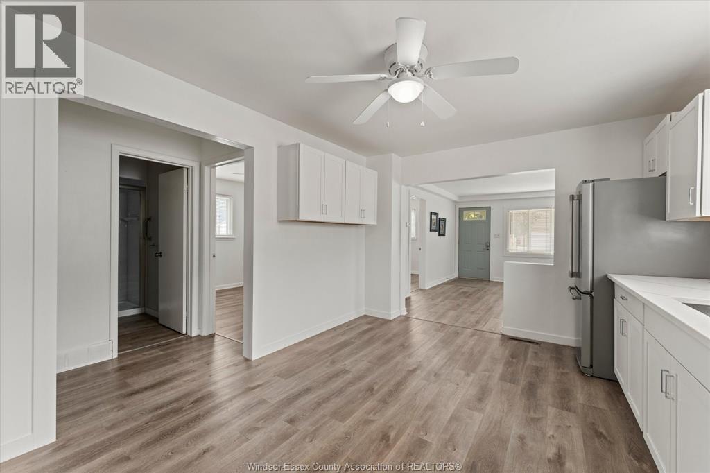 4482 Grand Marais ROAD East - 10