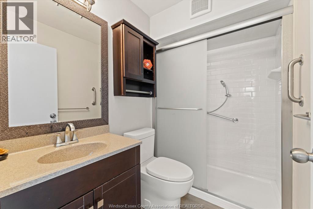 4482 Grand Marais ROAD East - Image 13