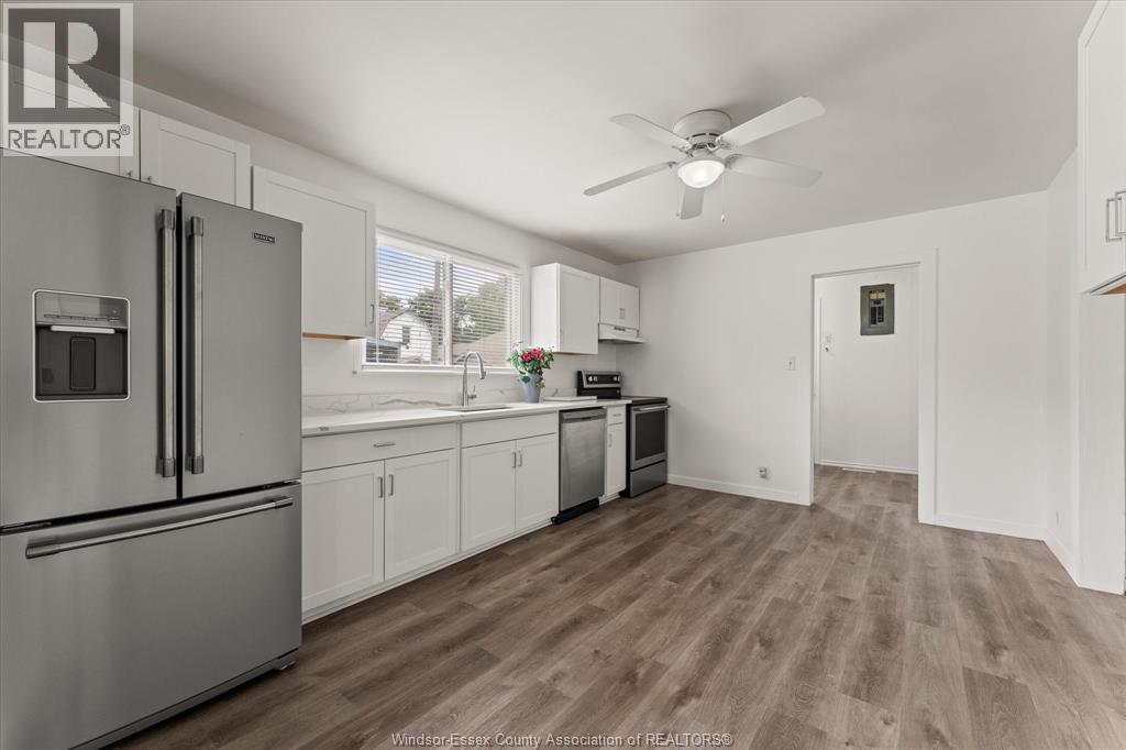4482 Grand Marais ROAD East - Image 6