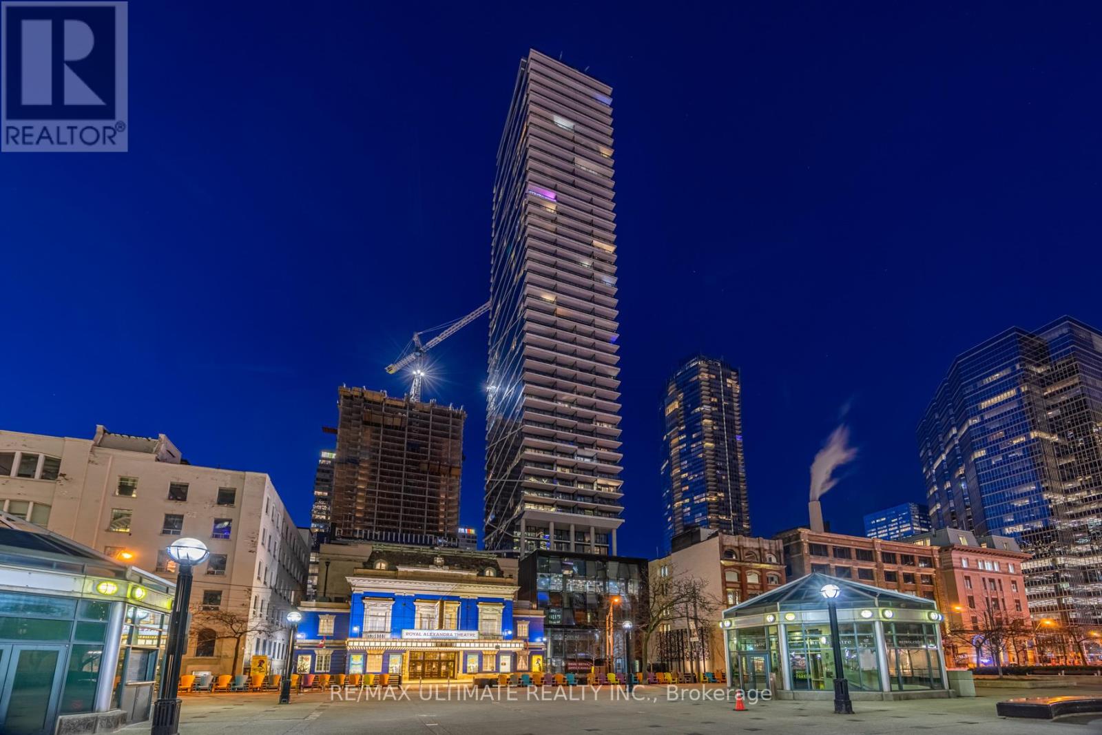 #1504 224 KING STREET W - 32