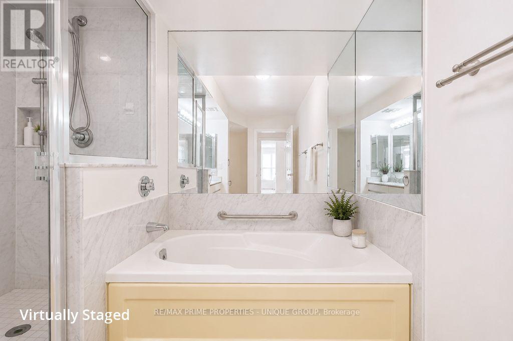 #1408 10 TORRESDALE AVENUE - 14
