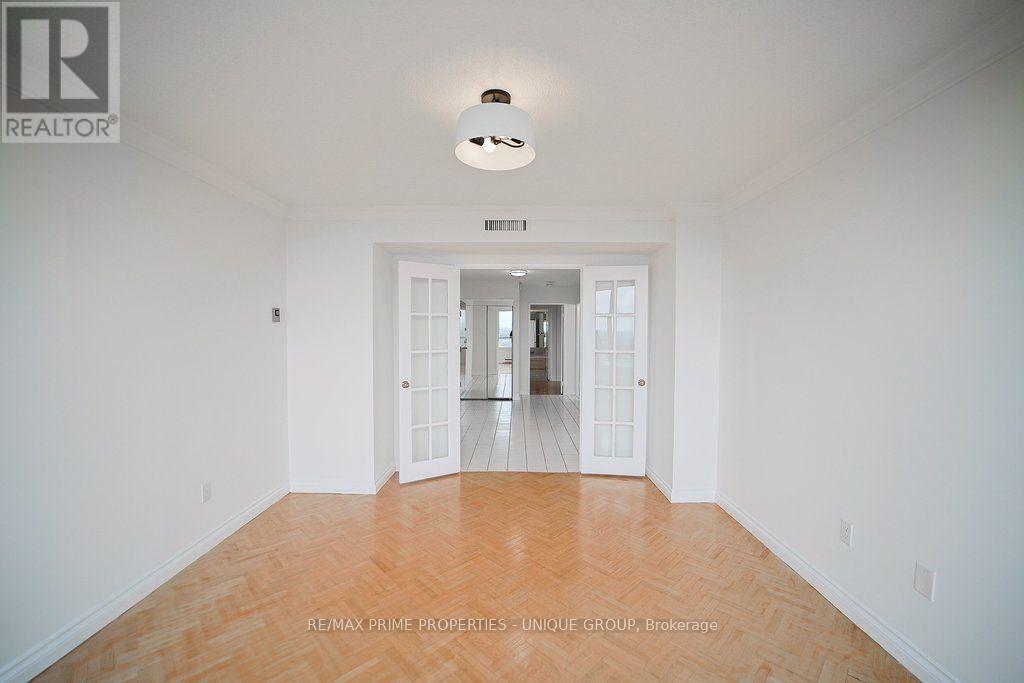 #1408 10 TORRESDALE AVENUE - Image 31