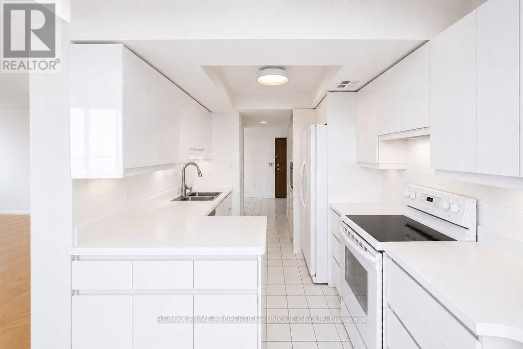 #1408 10 TORRESDALE AVENUE - 43