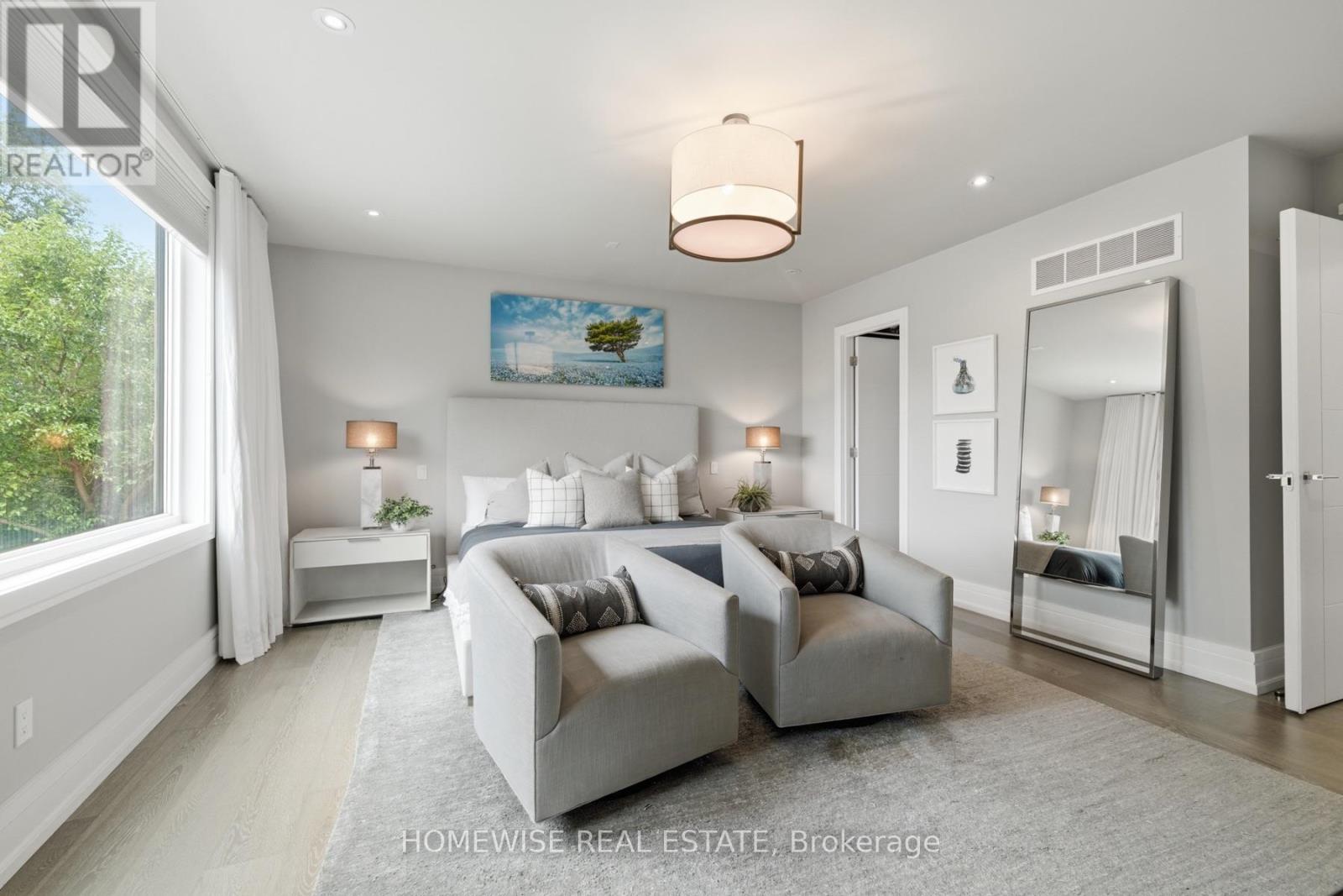 90 MCGILLIVRAY AVENUE - 17