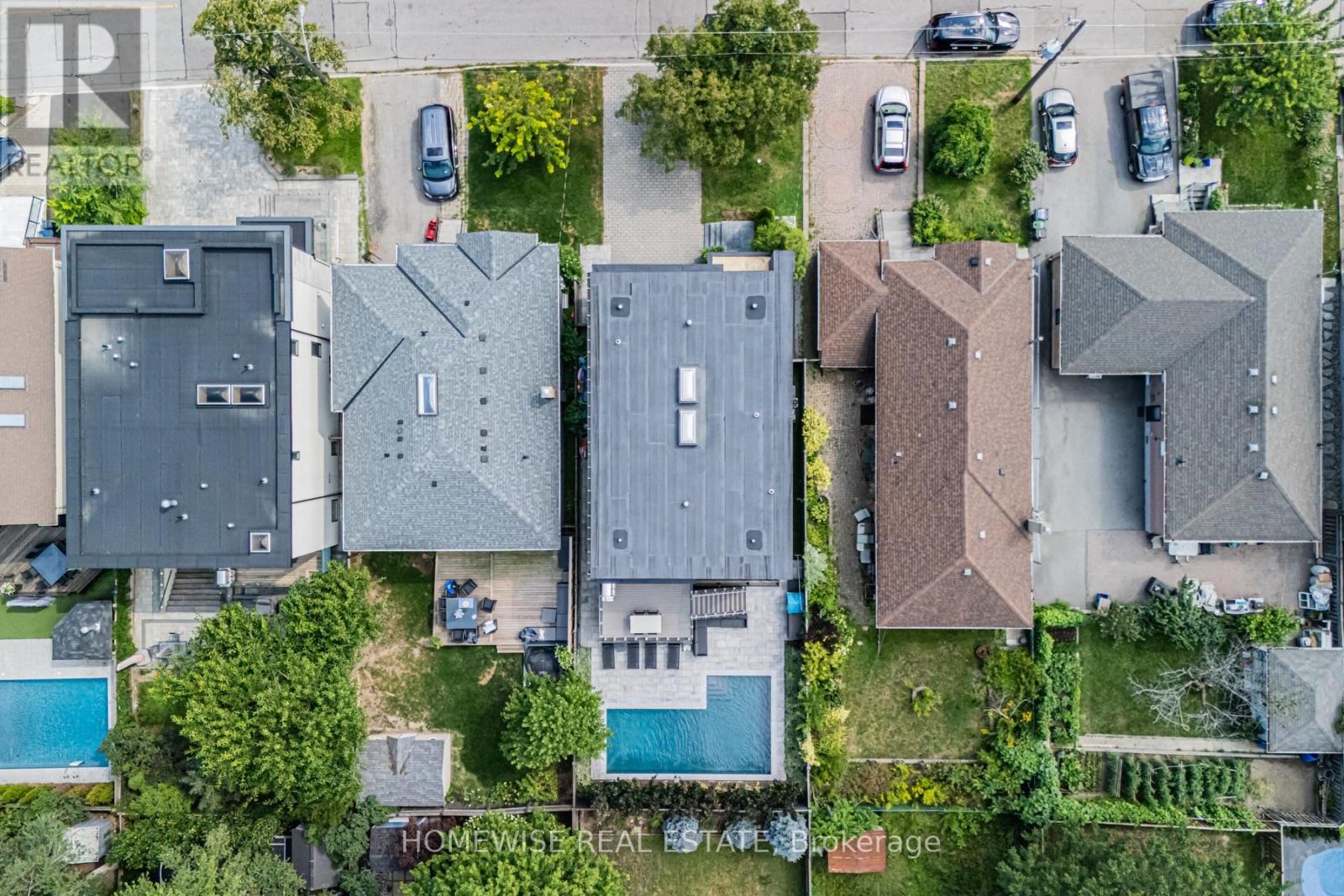 90 MCGILLIVRAY AVENUE - 39