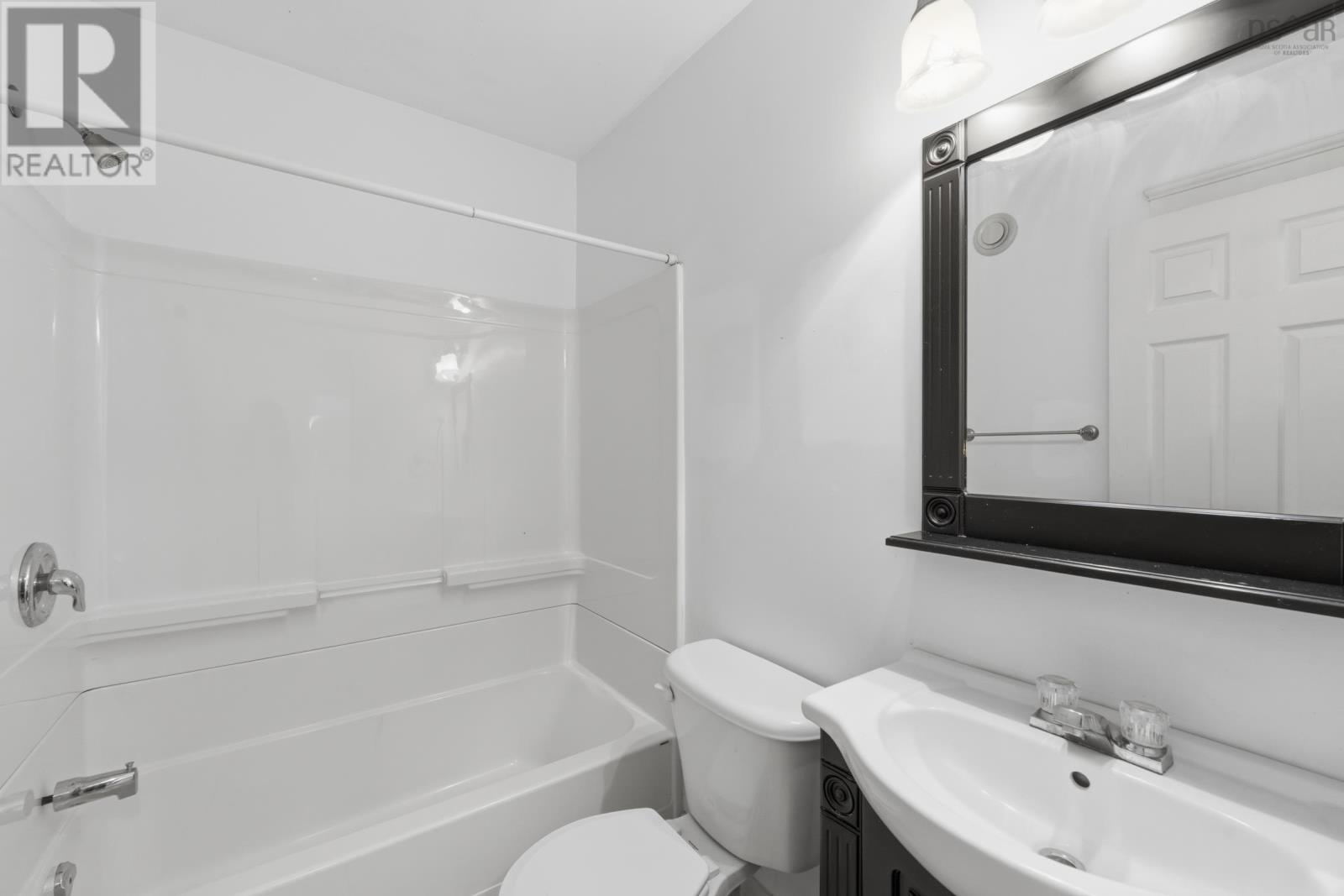 437 Main Street - 29