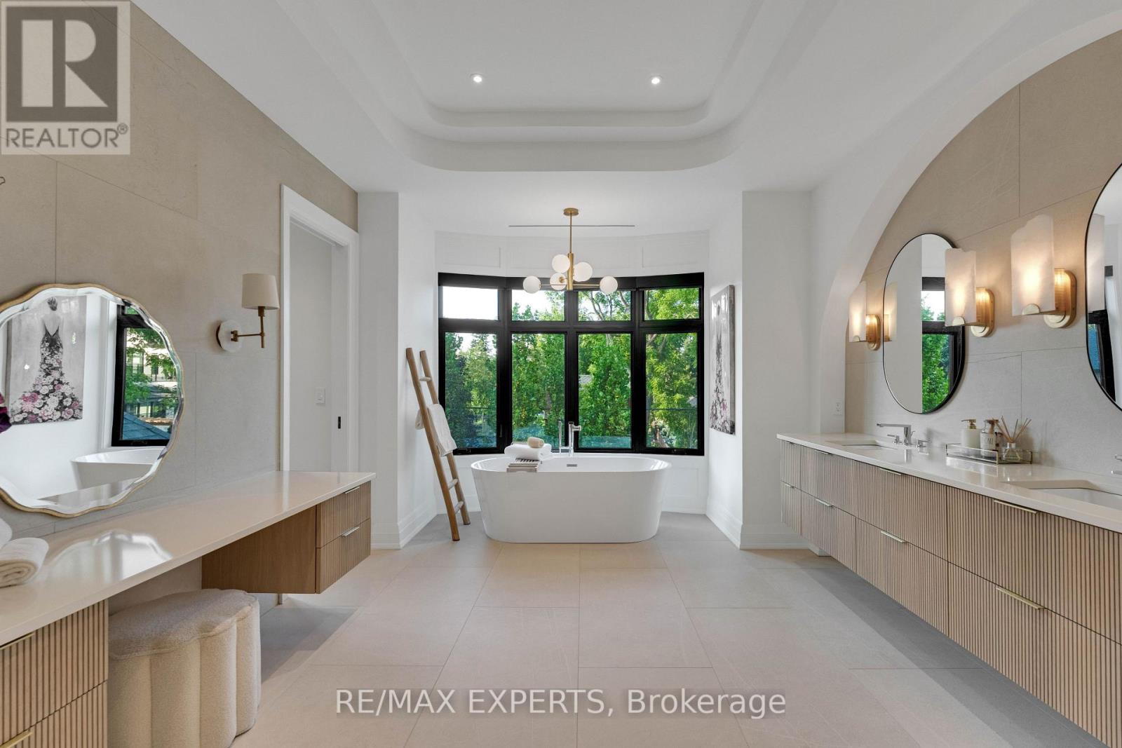 108 HOLLINGSWORTH DRIVE - 29
