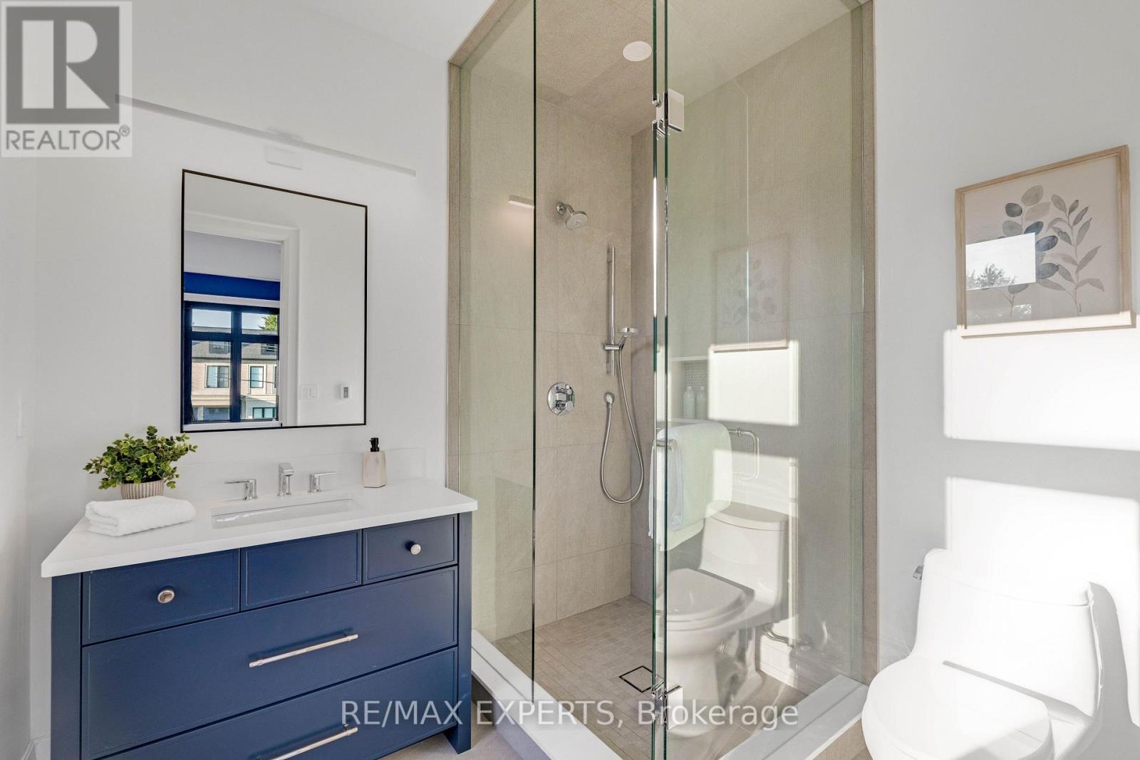 108 HOLLINGSWORTH DRIVE - 37