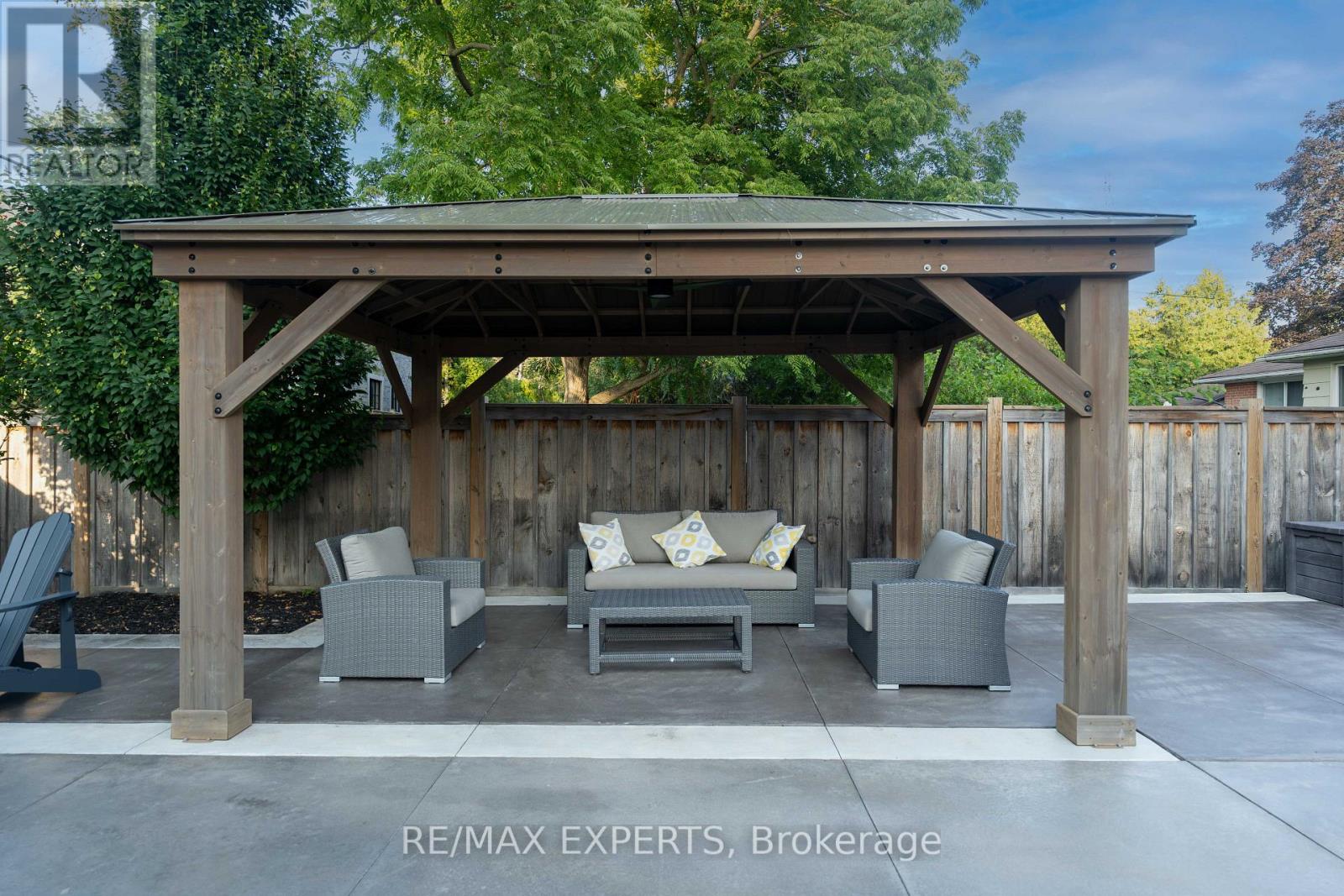 108 HOLLINGSWORTH DRIVE - Image 49