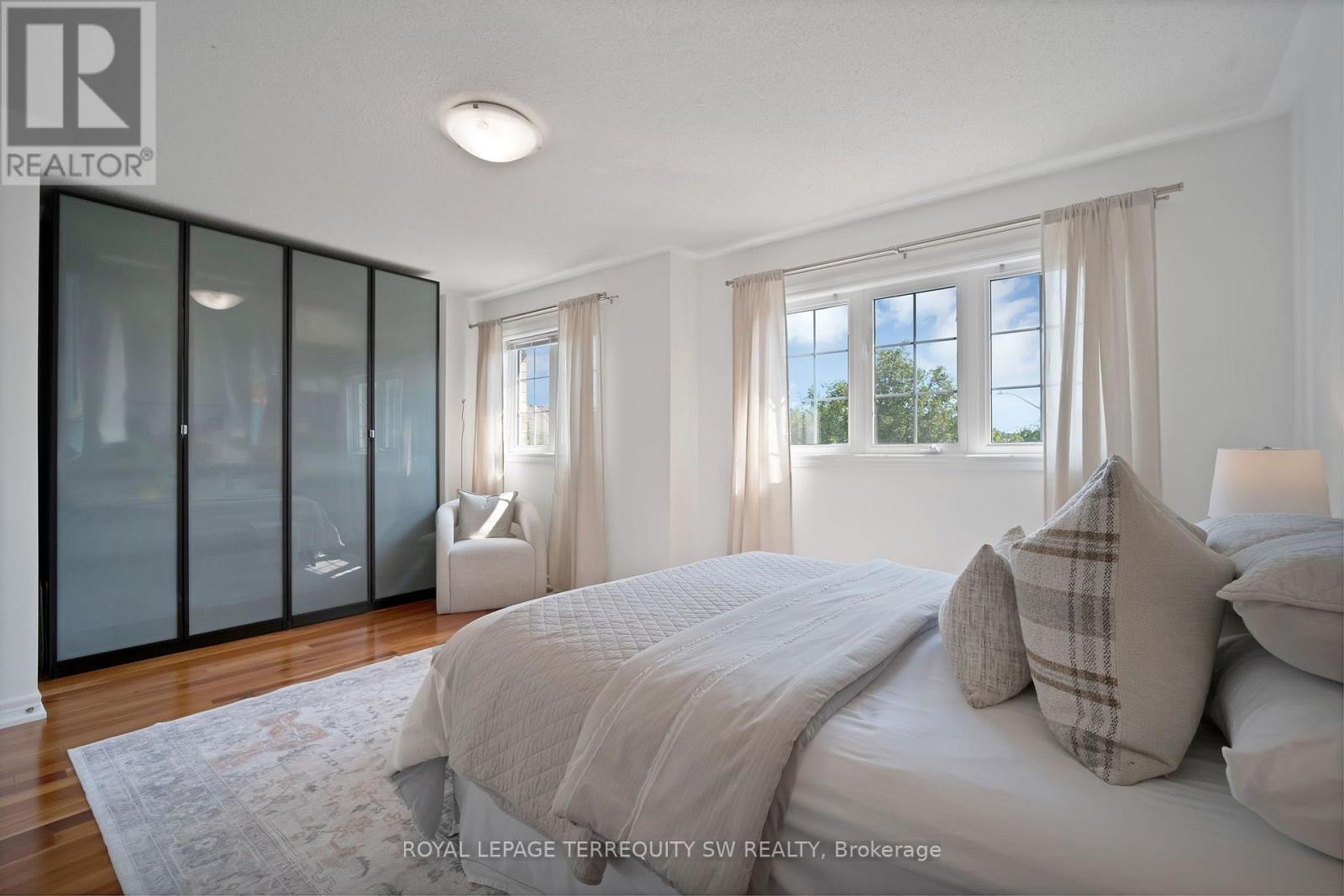 52 GOODE STREET - 23