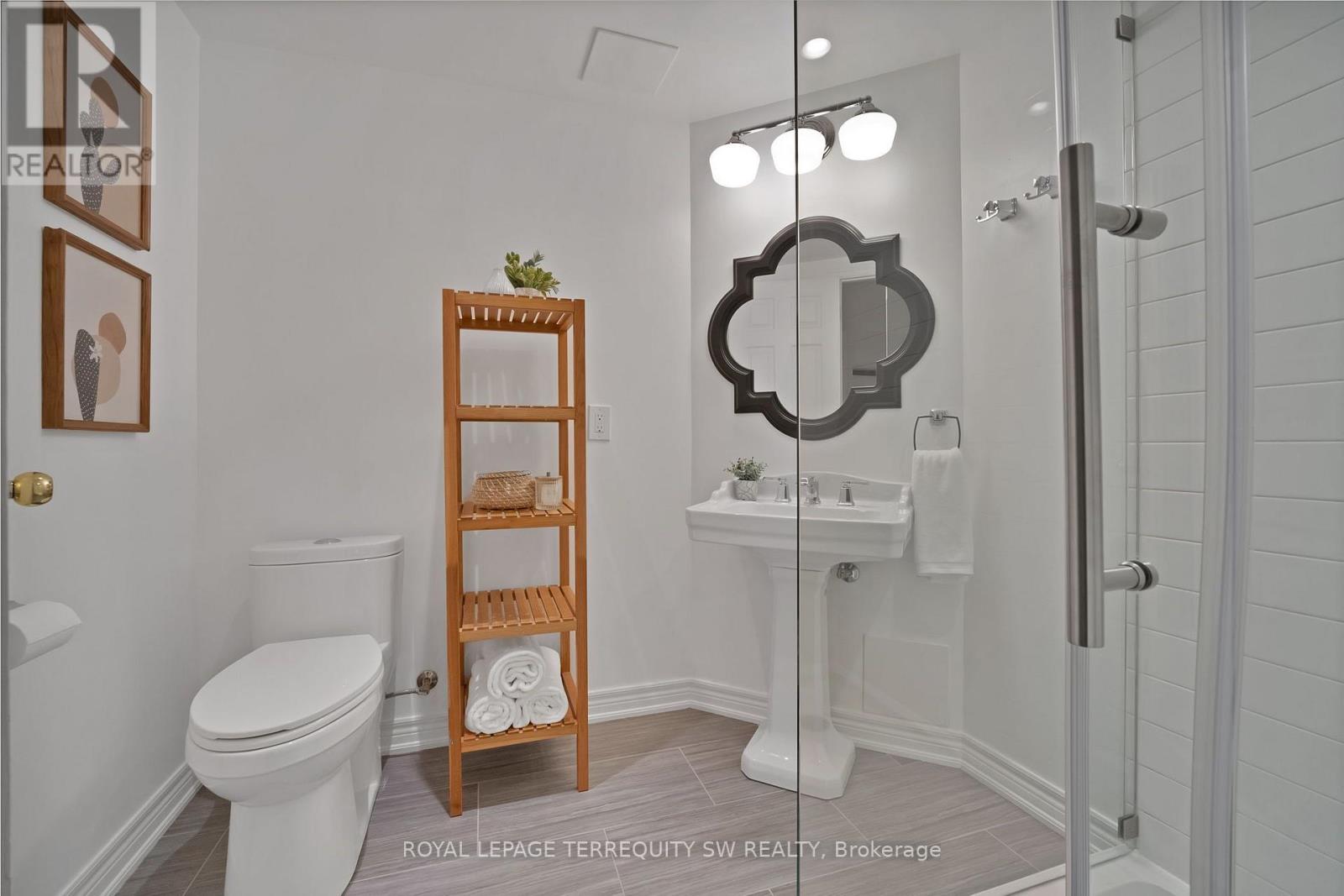 52 GOODE STREET - Image 35