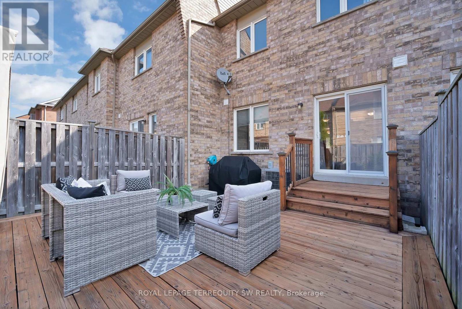 52 GOODE STREET - 36