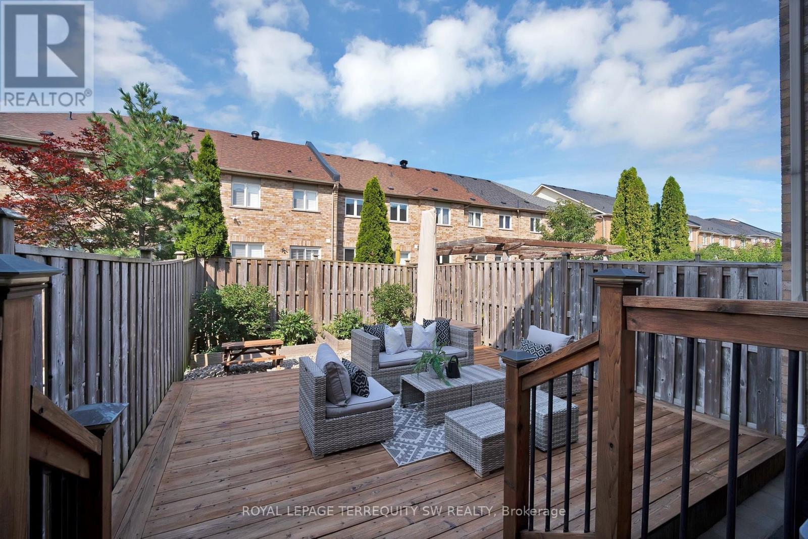 52 GOODE STREET - 38