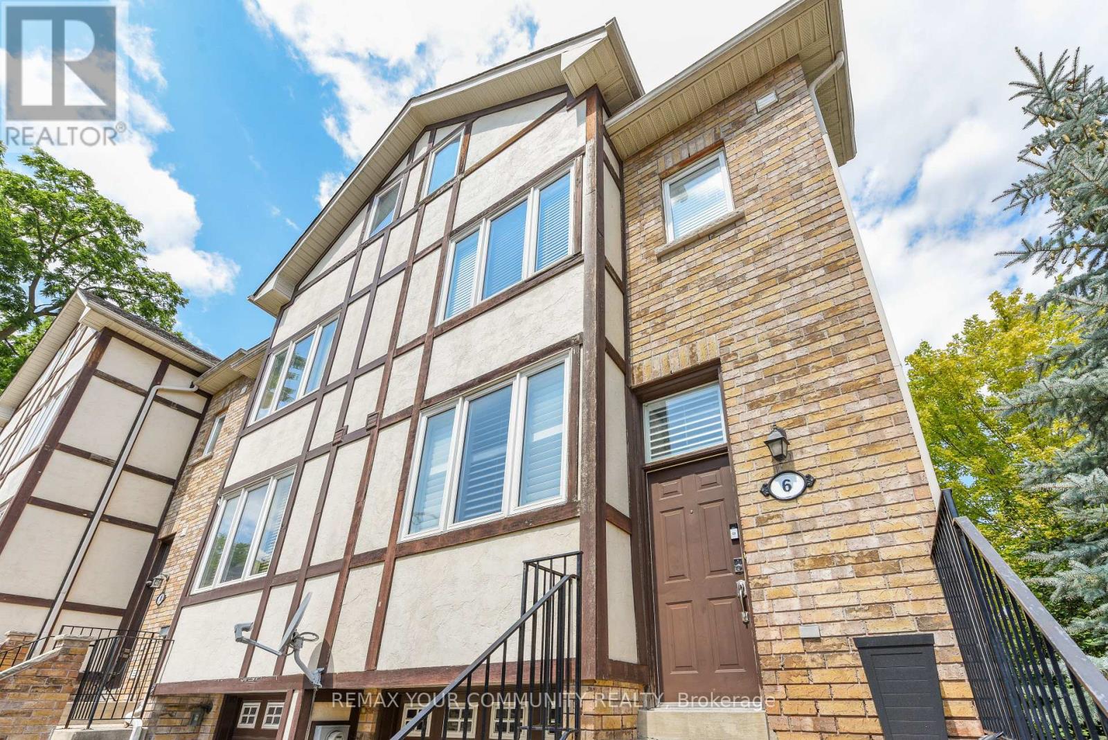 #6 20 WALLACE STREET - 2