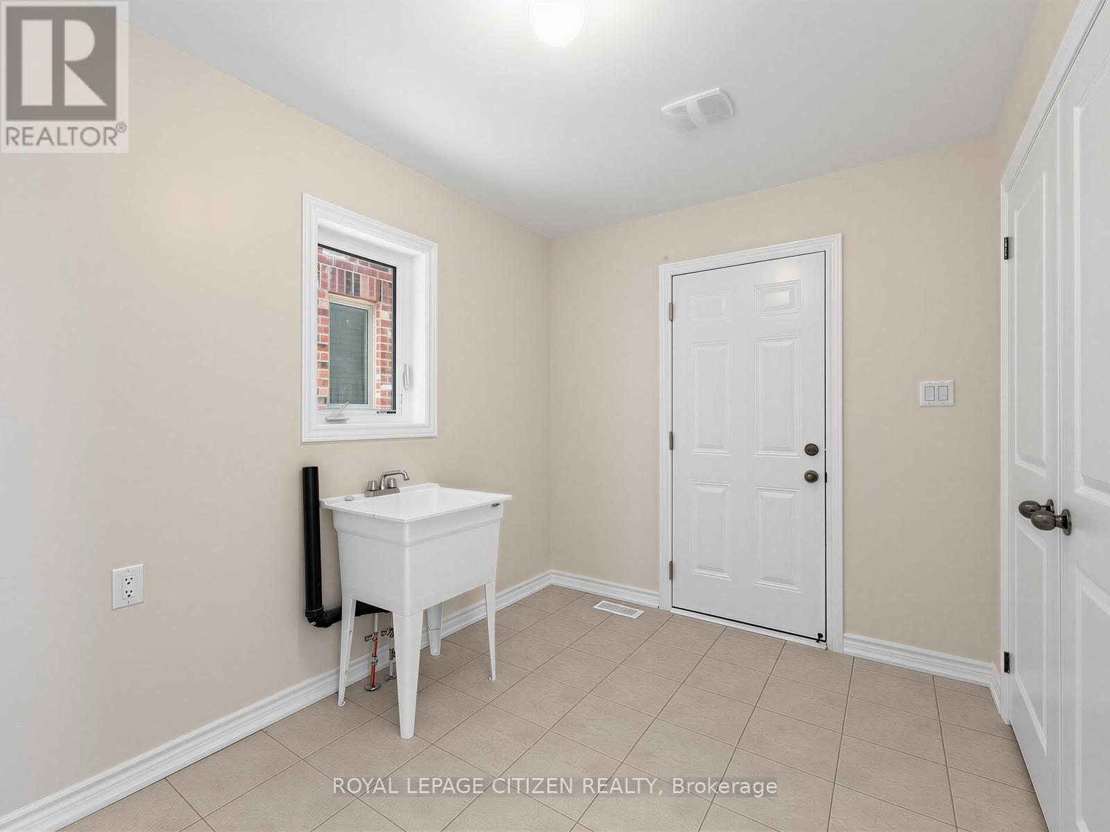 2 LAWRENCE D. PRIDHAM AVENUE - Image 28