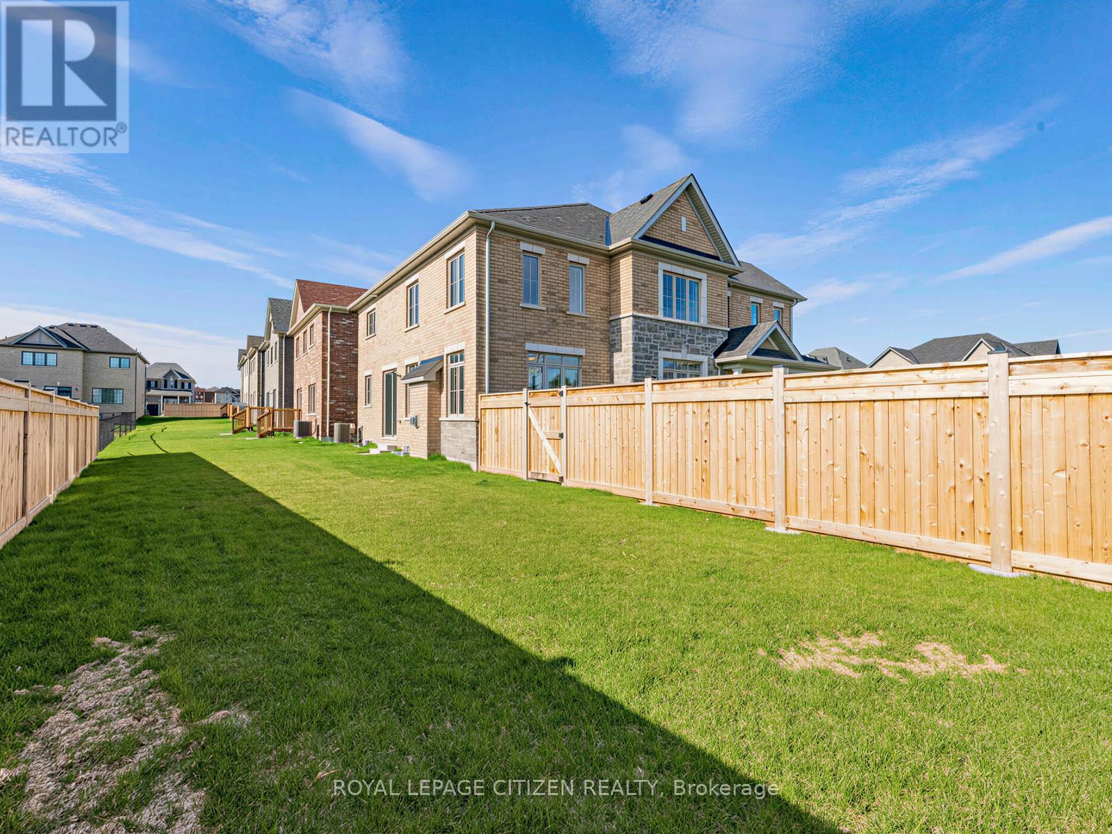 2 LAWRENCE D. PRIDHAM AVENUE - 36