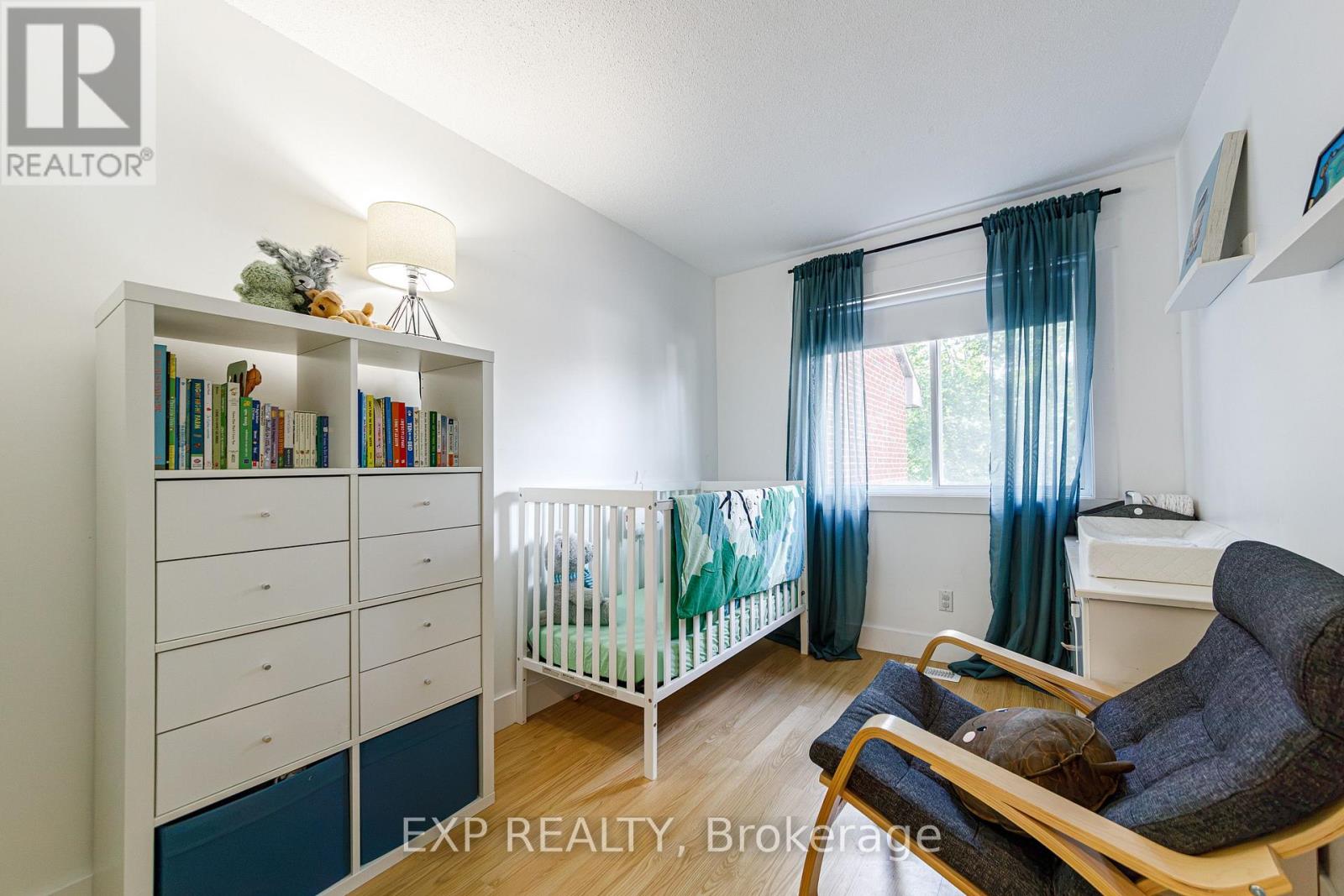 37 DIGNARD STREET - 16
