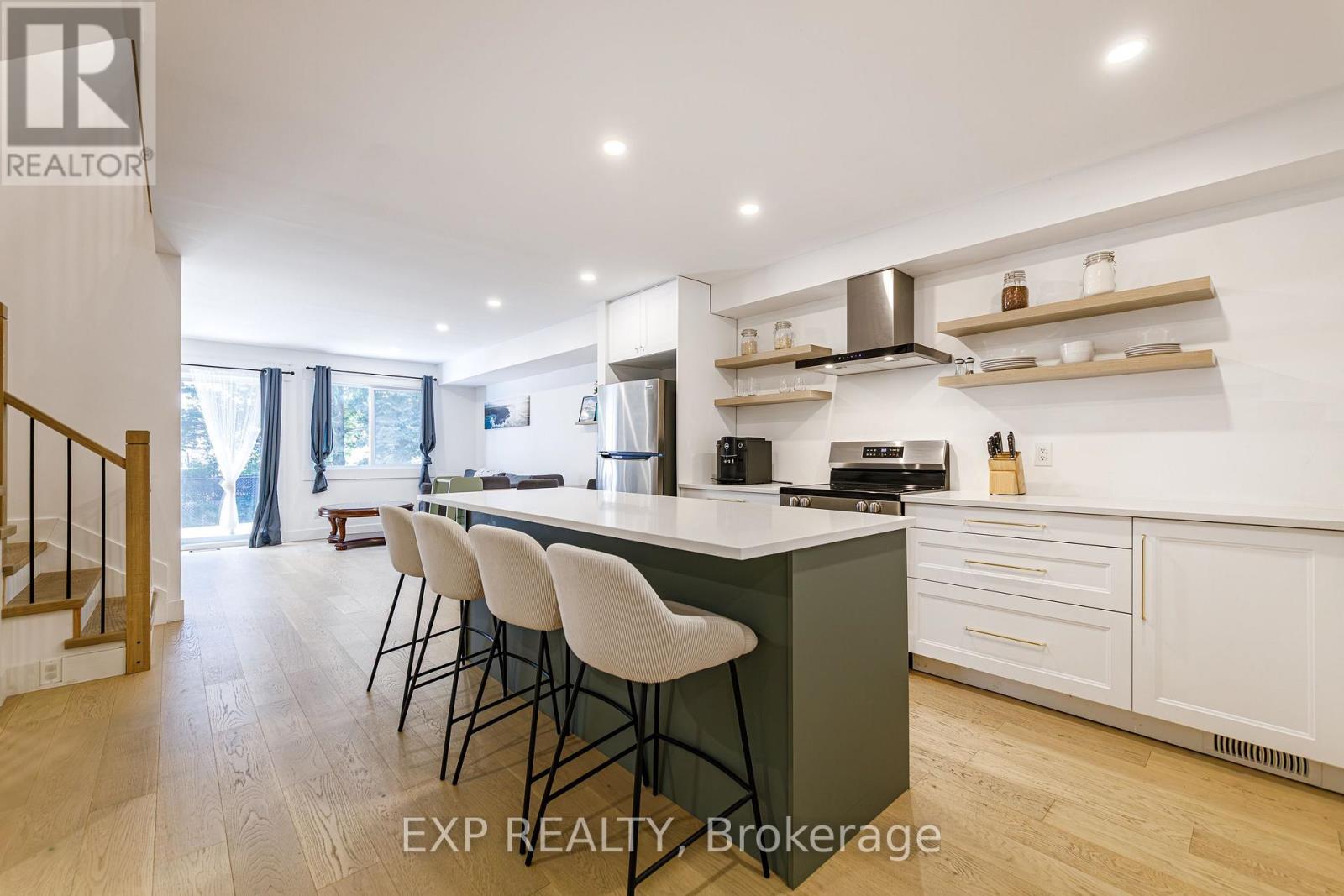 3 Bed, 2 Bath House for Sale in Russell – 37 DIGNARD STREET, Russell – MLS# X13681690 - Image 7