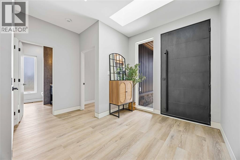3476 PAUL CRESCENT - 12