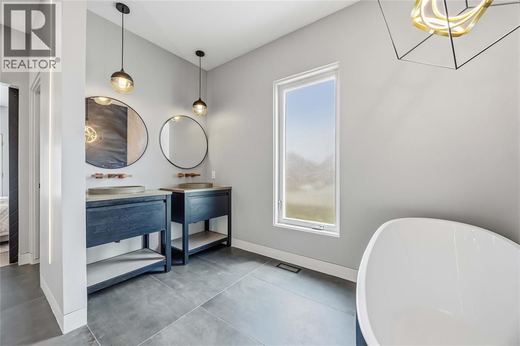 3476 PAUL CRESCENT - Image 32