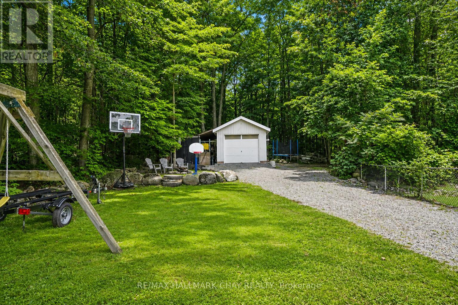 375 ROBINS POINT ROAD - Image 23