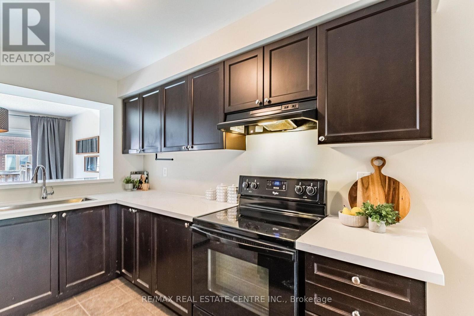 1020 STEMMAN PLACE - 10