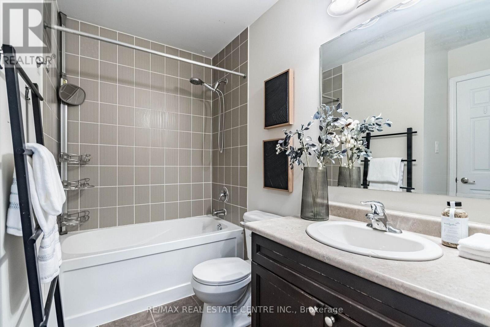 1020 STEMMAN PLACE - Image 25