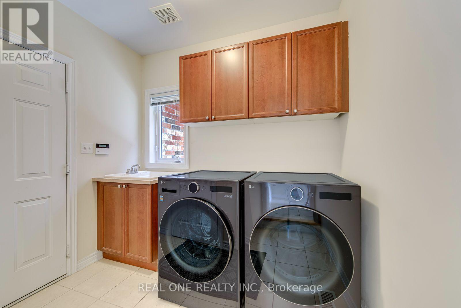 2298 SALCOME DRIVE - Image 28