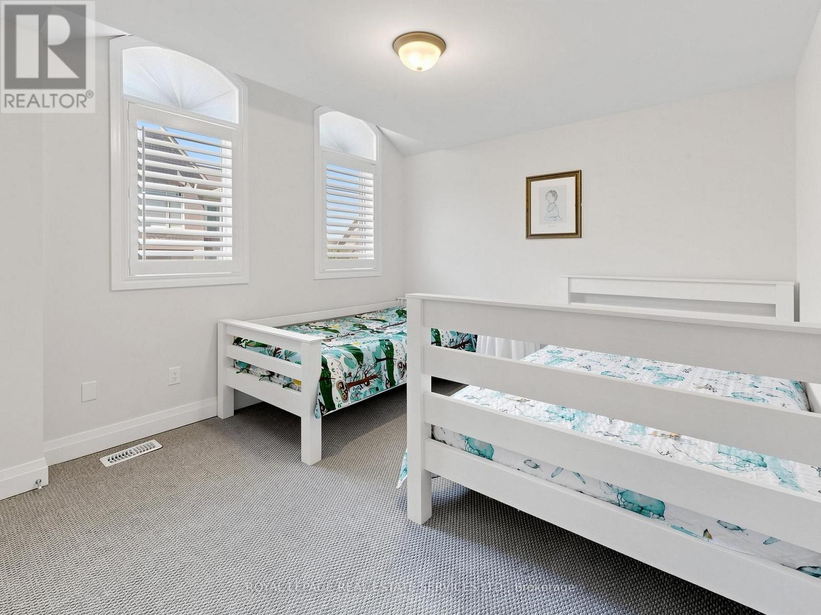 19 SUMMERBEAM WAY - Image 31