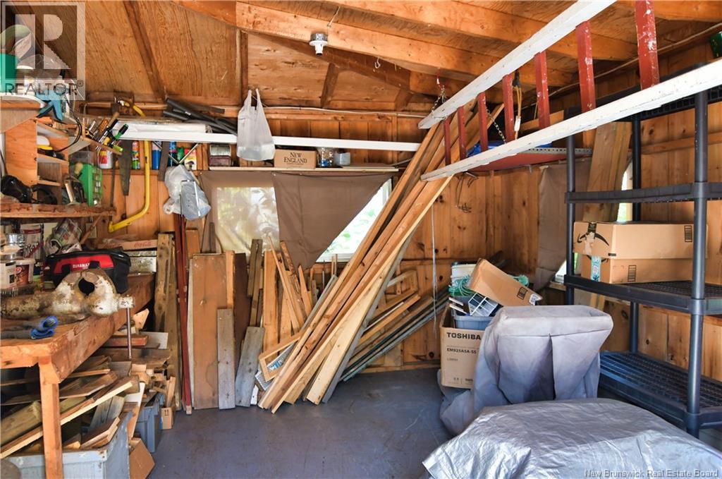 672 North Road - 10