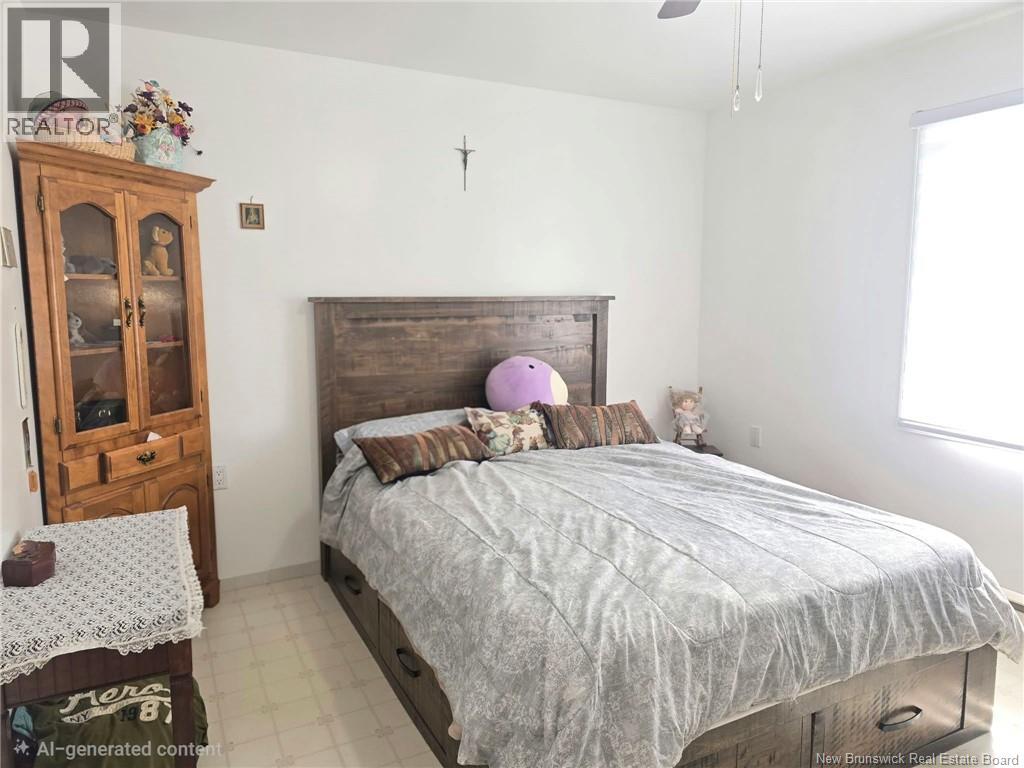 337 Howard Road - Image 15