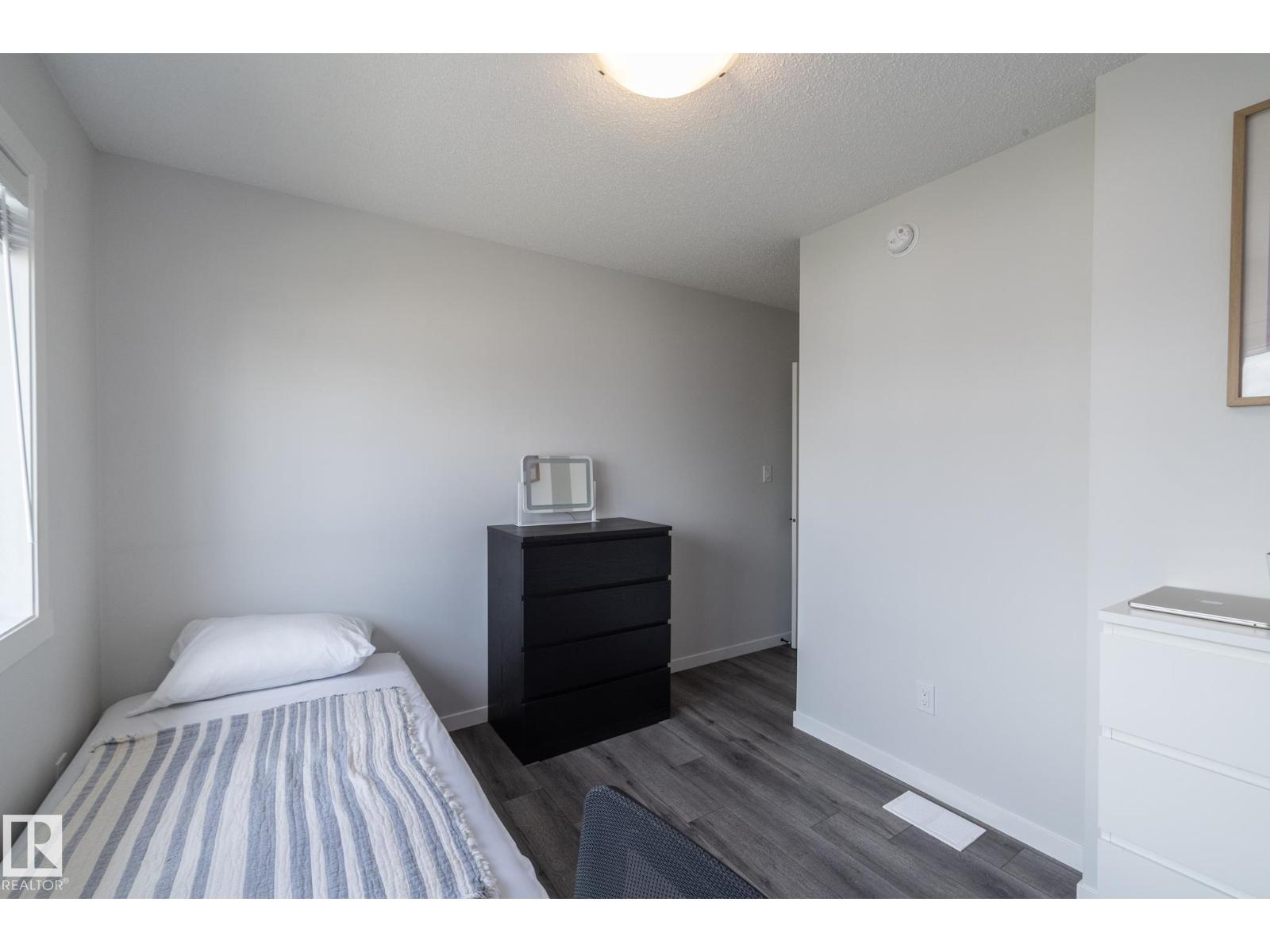 #28 1530 TAMARACK BV NW - 25