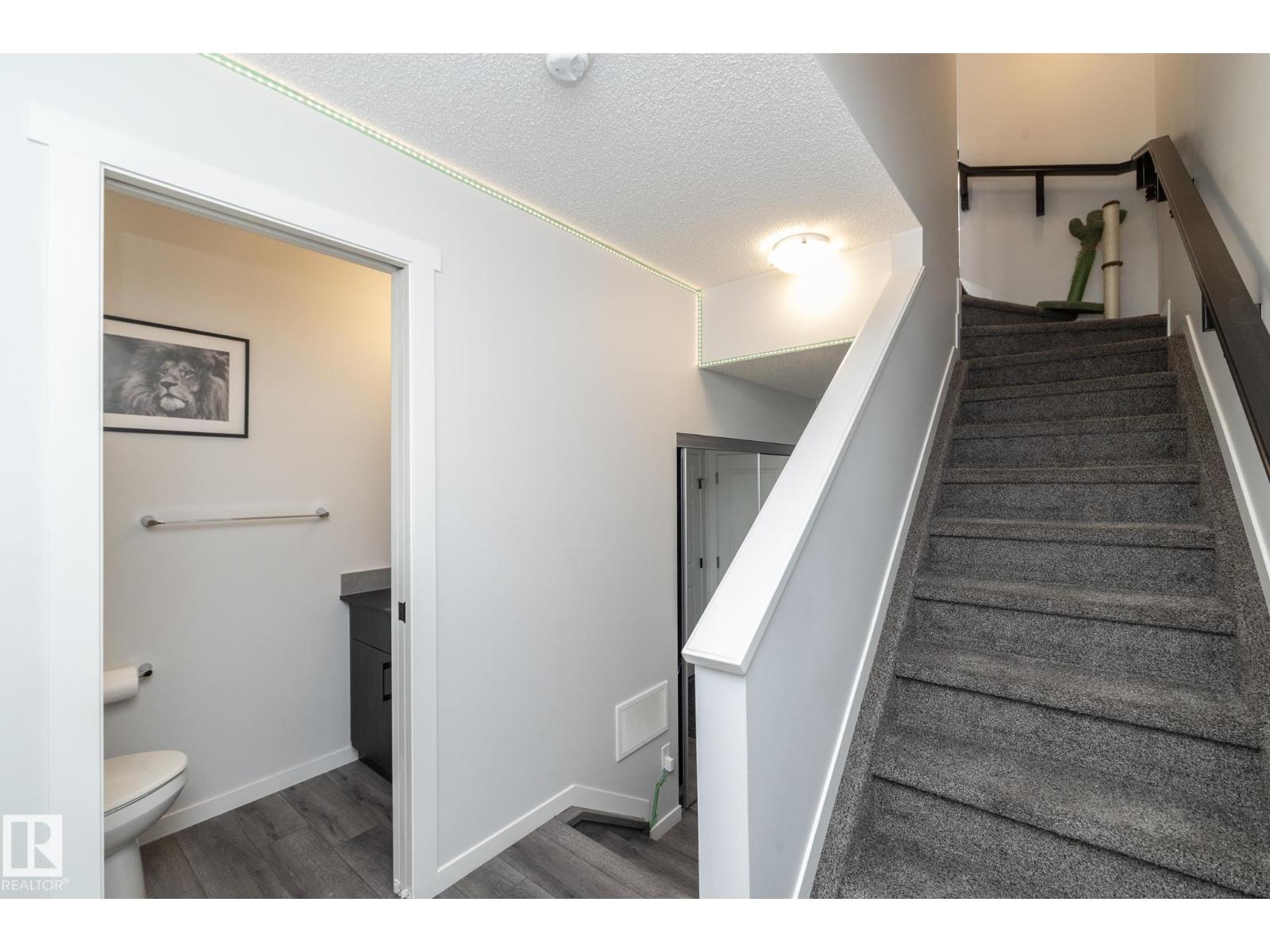 #28 1530 TAMARACK BV NW - Image 35