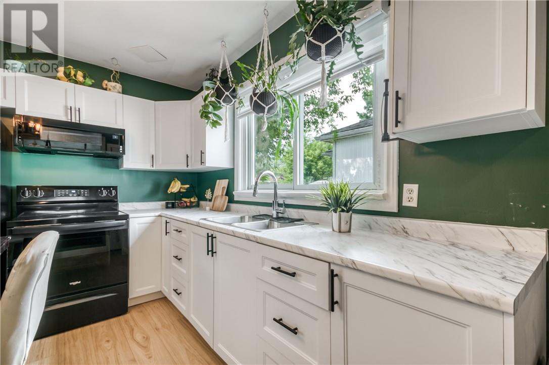 379 Frood Road - 1
